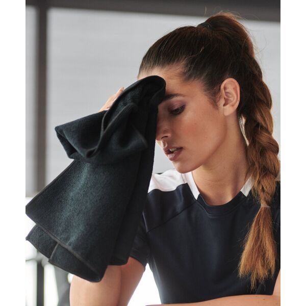 Microfibre sports towel Thumbnail